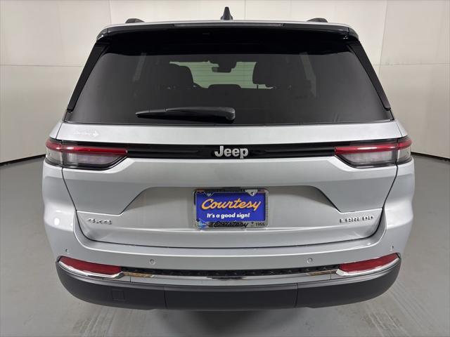 2025 Jeep Grand Cherokee Laredo 4x4