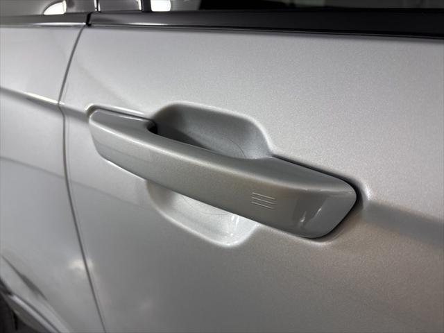 2025 Jeep Grand Cherokee Laredo 4x4