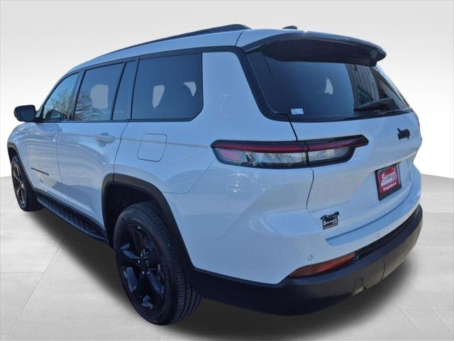 2025 Jeep Grand Cherokee L Altitude 4x4