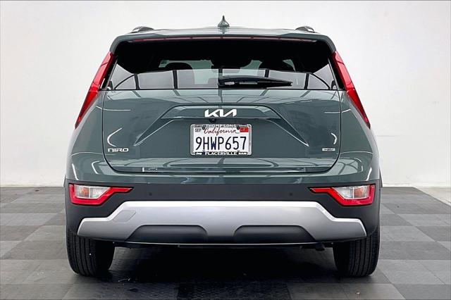 2023 Kia Niro EX 2023 Kia Niro EX