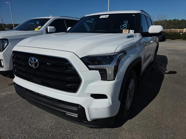 2025 Toyota Sequoia SR5