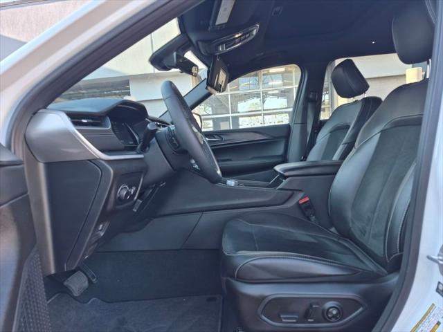 2025 Jeep Grand Cherokee L Altitude X 4x4