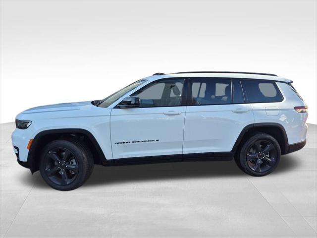 2025 Jeep Grand Cherokee L Altitude X 4x4