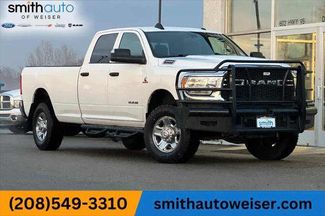 2022 RAM 3500 Tradesman Crew Cab 4x4 8 Box