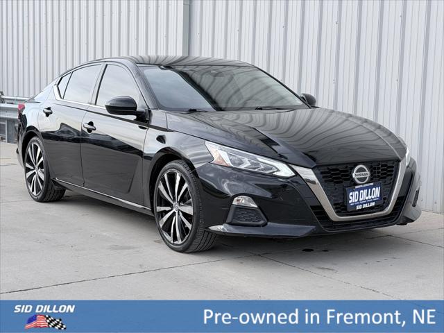 2022 Nissan Altima SR FWD