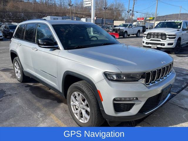 2022 Jeep Grand Cherokee Limited 4x4 2022 Jeep Grand Cherokee Limited 4x4