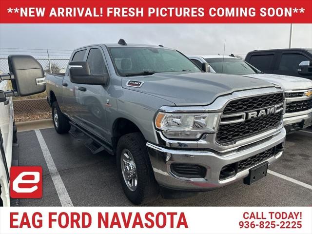 2024 RAM 2500 Tradesman Crew Cab 4x4 64 Box 2024 RAM 2500 Tradesman Crew Cab 4x4 64 Box