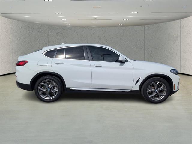2023 BMW X4 xDrive30i