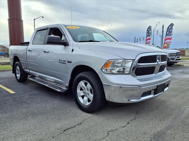 2017 RAM 1500 SLT Crew Cab 4x4 64 Box