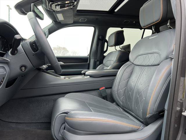 2024 Wagoneer Grand Wagoneer Series III Obsidian 4x4