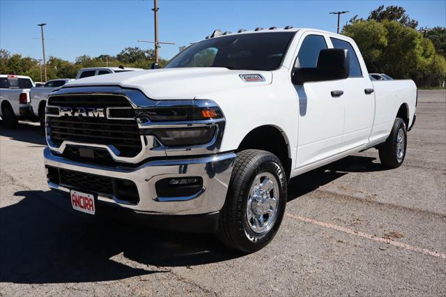 2025 RAM Ram 2500 RAM 2500 TRADESMAN CREW CAB 4X4 8 BOX