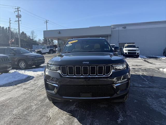 2023 Jeep Grand Cherokee Limited 4x4 2023 Jeep Grand Cherokee Limited 4x4