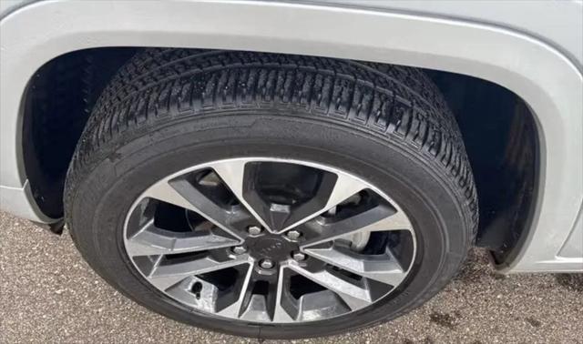 2024 Jeep Grand Cherokee L Overland 4x4