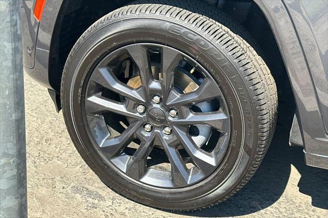 2026 Jeep Grand Cherokee Grand Cherokee Limited Reserve 4x4