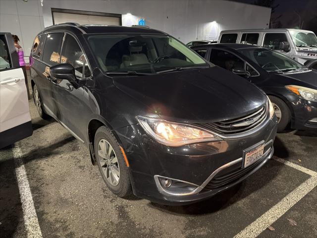 2018 Chrysler Pacifica Hybrid Touring L