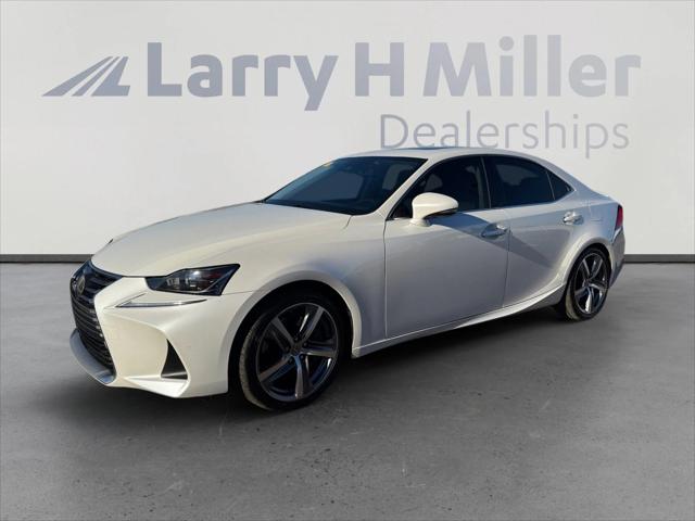 2018 Lexus IS 300 