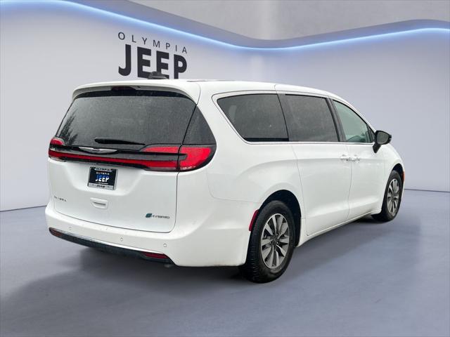 2024 Chrysler Pacifica Hybrid Select 2024 Chrysler Pacifica Hybrid Select