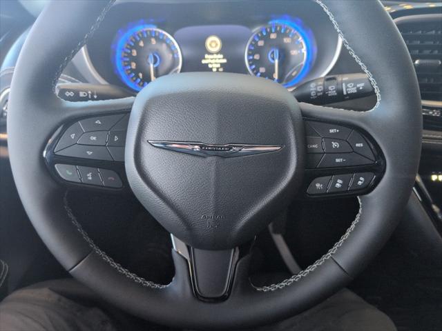 2026 Chrysler Pacifica Select AWD