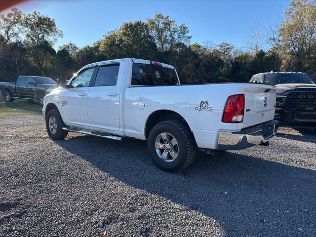 2019 RAM 1500 Classic SLT Crew Cab 4x4 64 Box