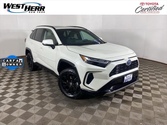 2022 Toyota RAV4 Hybrid SE