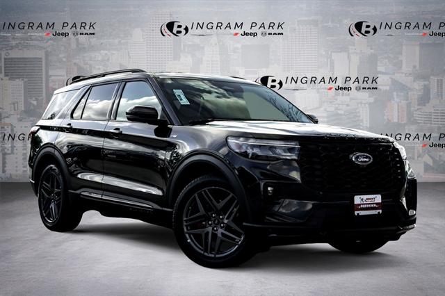 2025 Ford Explorer ST-Line