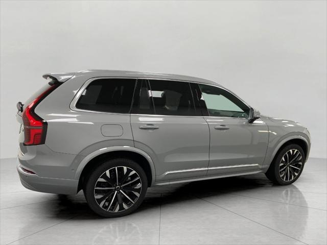 2025 Volvo XC90 Plug-In Hybrid T8 Plus 7-Seater