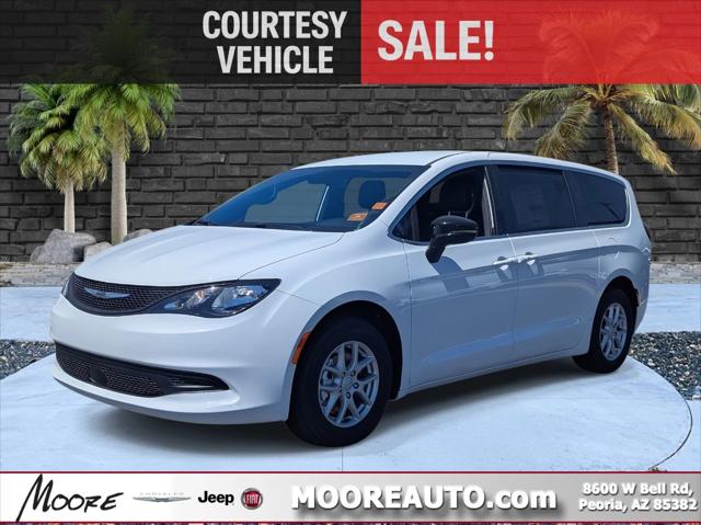 2025 Chrysler Voyager LX
