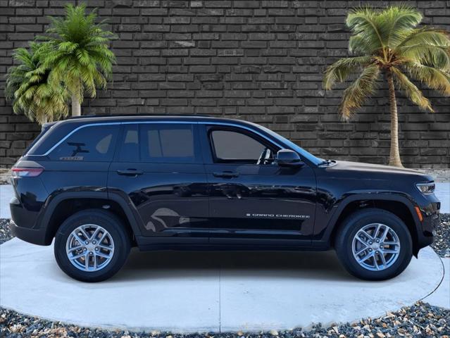 2025 Jeep Grand Cherokee Laredo X 4x4 2025 Jeep Grand Cherokee Laredo X 4x4