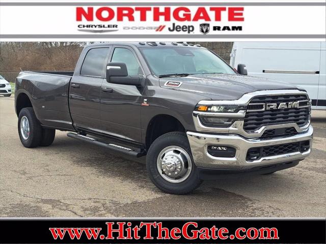 2026 RAM Ram 3500 RAM 3500 TRADESMAN CREW CAB 4X4 8 BOX