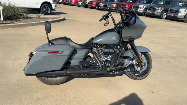 2022 Harley-Davidson Road Glide Special 