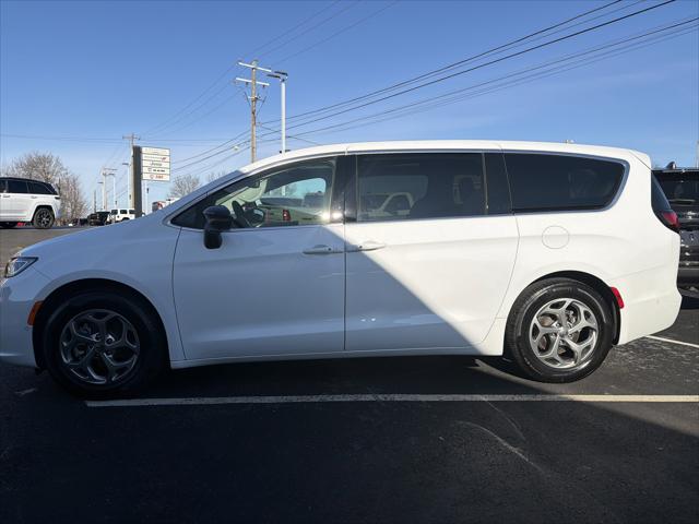 2024 Chrysler Pacifica Limited