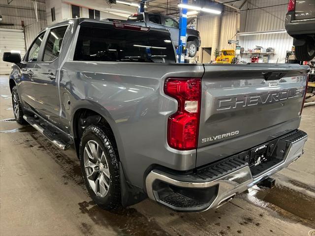 2020 Chevrolet Silverado 1500 4WD Crew Cab Short Bed LT
