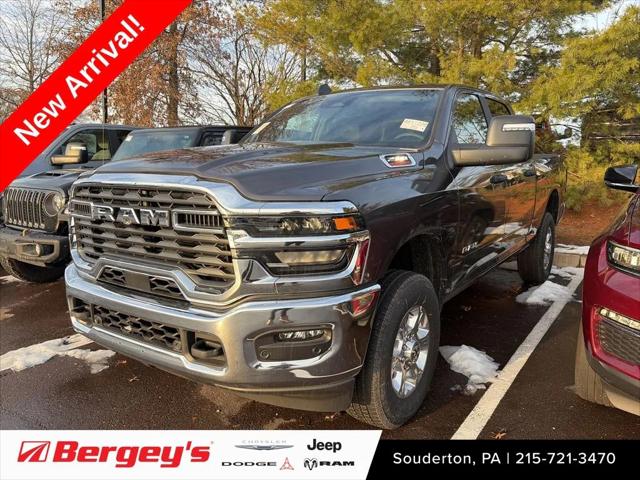 2025 RAM 2500 Big Horn Crew Cab 4x4 64 Box