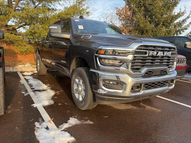 2025 RAM 2500 Big Horn Crew Cab 4x4 64 Box