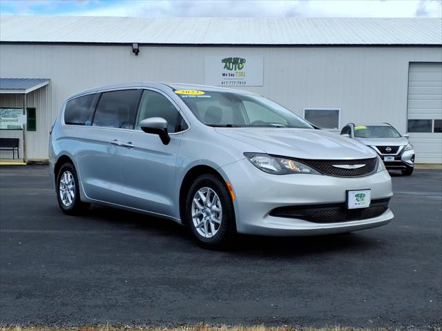 2023 Chrysler Voyager LX for sale in Springfield, MO