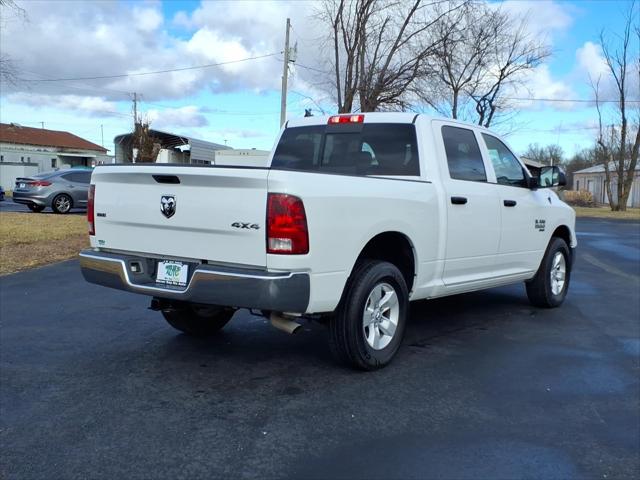 2023 Ram 1500 Classic SLT Crew Cab 4x4 5'7" Box