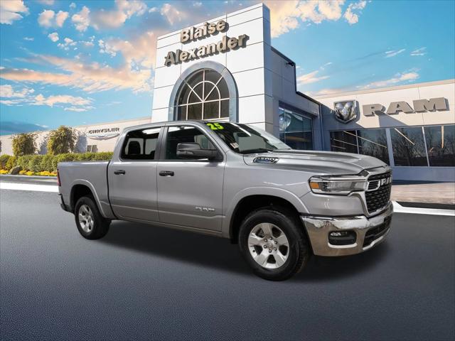 2025 RAM 1500 Big Horn Crew Cab 4x4 57 Box