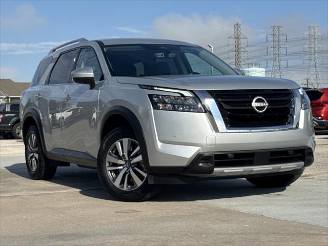 2025 Nissan Pathfinder SL FWD