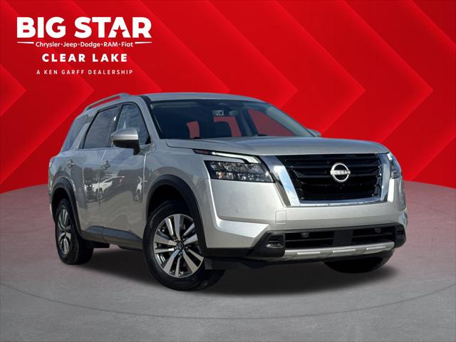 2025 Nissan Pathfinder SL FWD