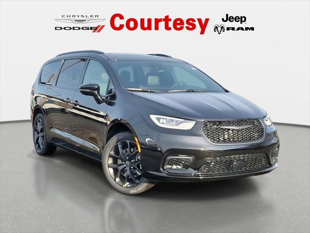 2026 Chrysler Pacifica PACIFICA LIMITED AWD