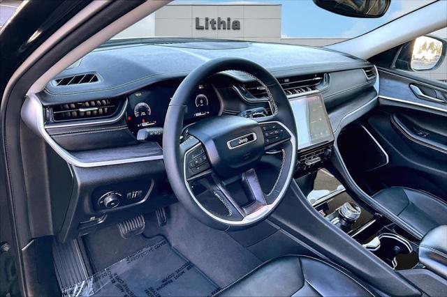 2023 Jeep Grand Cherokee L Limited 4x4 2023 Jeep Grand Cherokee L Limited 4x4