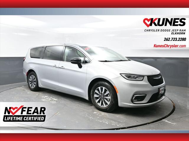 2024 Chrysler Pacifica Hybrid Select 2024 Chrysler Pacifica Hybrid Select