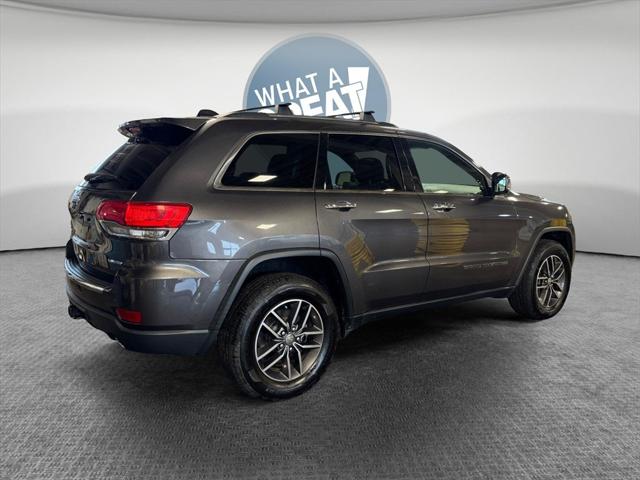 2017 Jeep Grand Cherokee Limited 4x4 2017 Jeep Grand Cherokee Limited 4x4