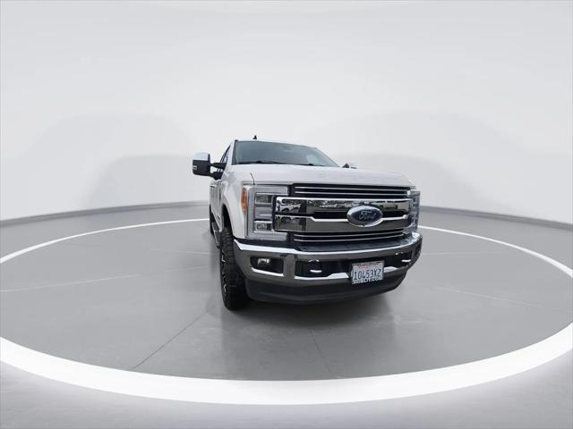 2019 Ford F-250 LARIAT 2019 Ford F-250 LARIAT