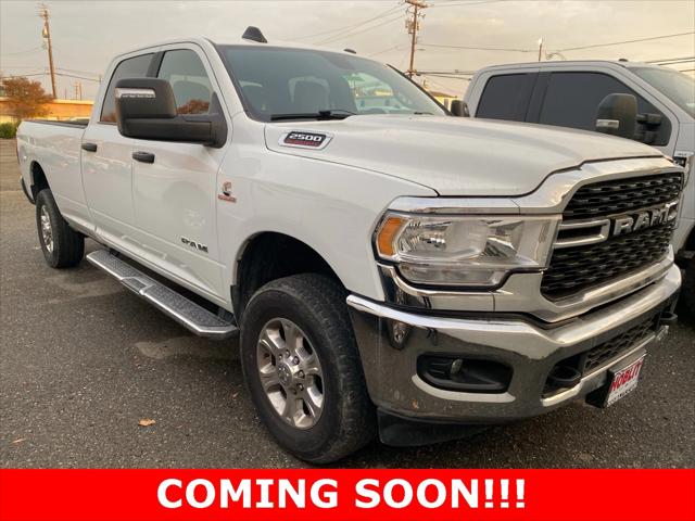2023 RAM 2500 Big Horn Crew Cab 4x4 8 Box