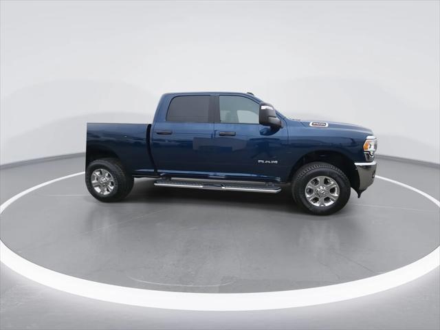 2024 RAM 2500 Big Horn Crew Cab 4x4 64 Box