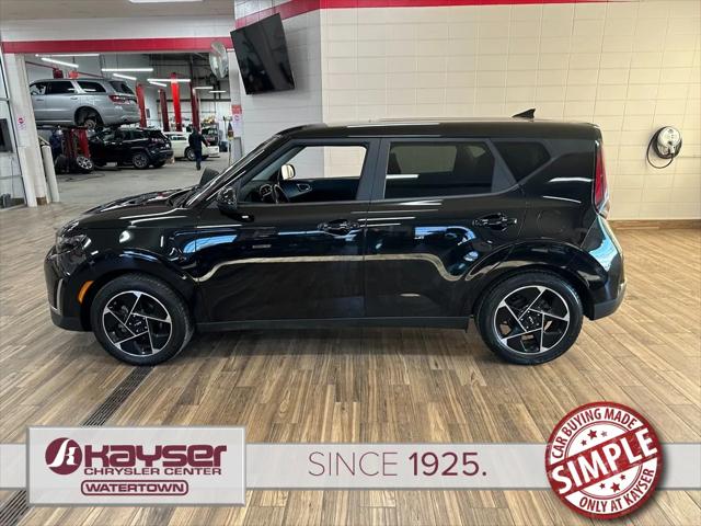2023 Kia Soul EX
