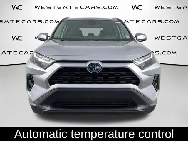 2024 Toyota RAV4 Hybrid LE