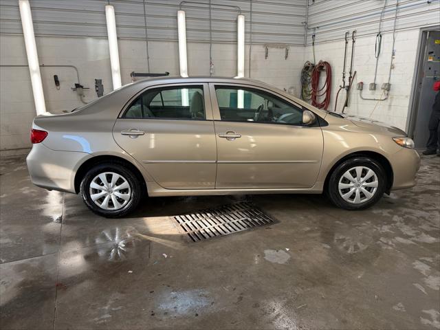2010 Toyota Corolla LE 2010 Toyota Corolla LE