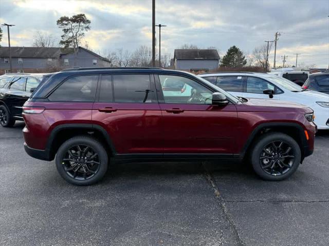 2025 Jeep Grand Cherokee GRAND CHEROKEE LIMITED 4X4